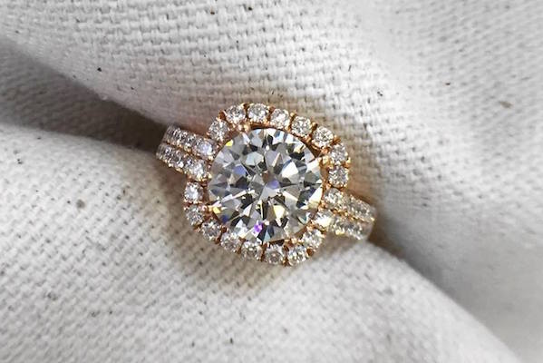 Divine Engagement Ring from Robbins Brothers