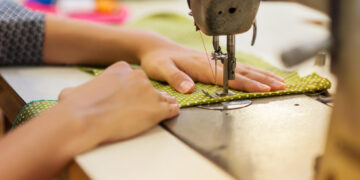 5 Tips for Opening a Sustainable Clothing Store