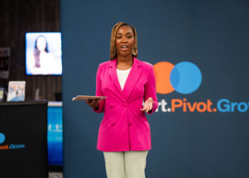 Start.Pivot.Grow. Accelerator Pitch Competition